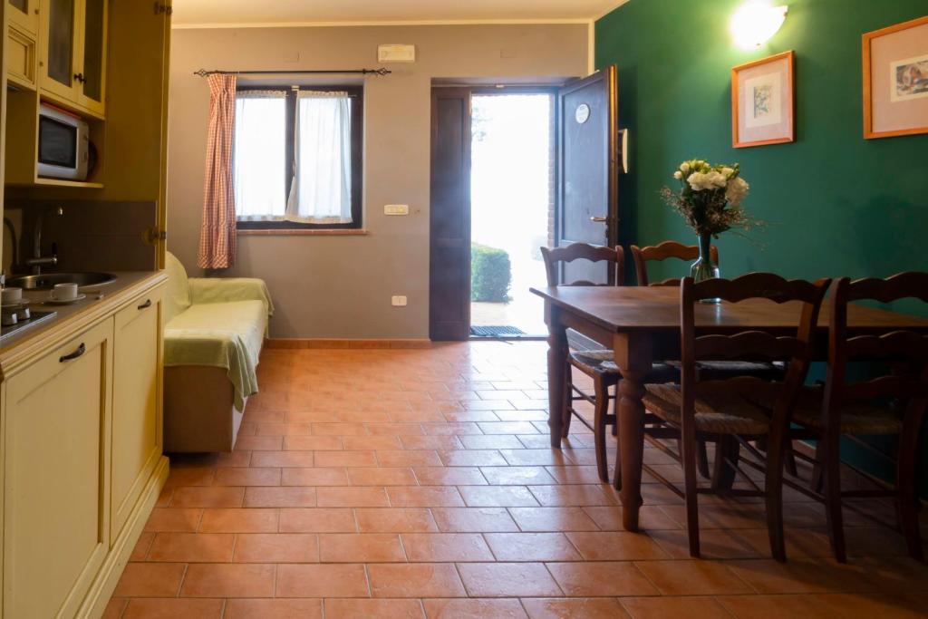 Kuchyň nebo kuchyňský kout v ubytování Antico Casale Di Scansano Resort