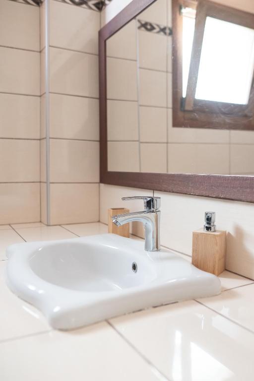 Koupelna v ubytování ELEGANCE SUITES
