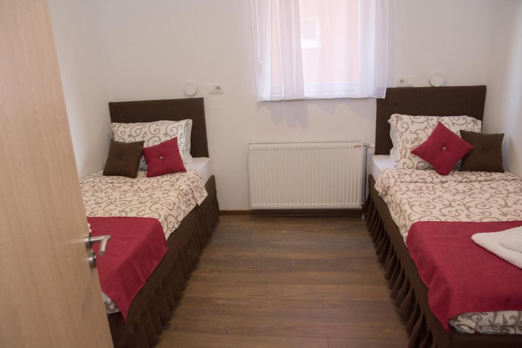 MAGENTA Apartments - Resim 18