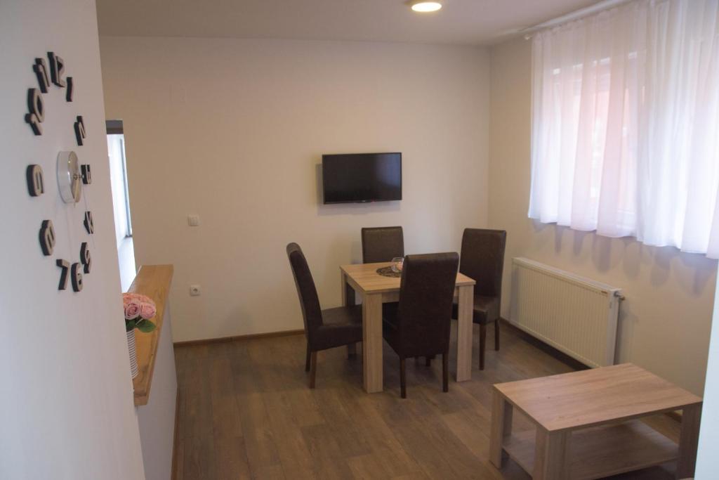 MAGENTA Apartments - Resim 17