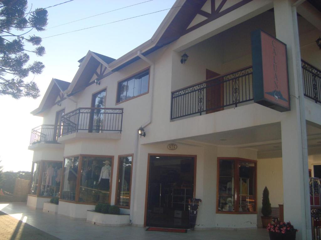  Caluan Apartment