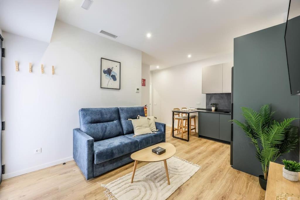 Luxe apartments Madrid Rio by RentitUP