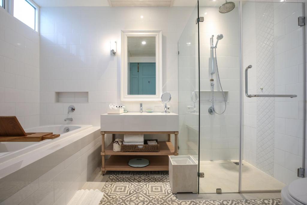 Koupelna v ubytování Cape Kudu Hotel, Koh Yao Noi