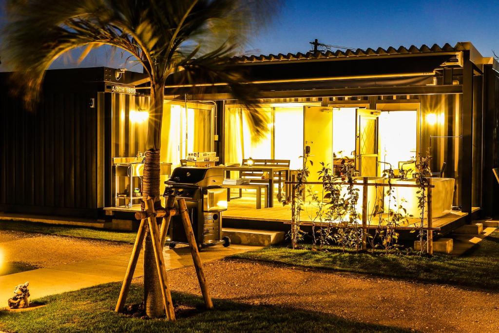 Zahrada ubytování Rakuten STAY VILLA Miyakojima Maehama Beach