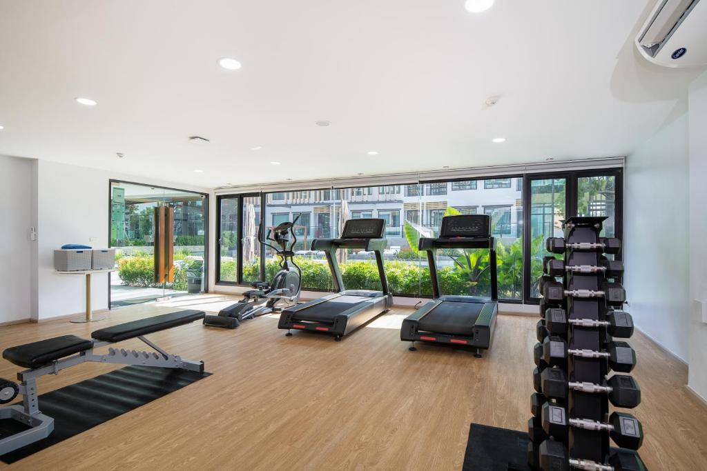Fitness centrum a/nebo fitness zařízení v ubytování Crystal Srivaree Suvarnabhumi Hotel