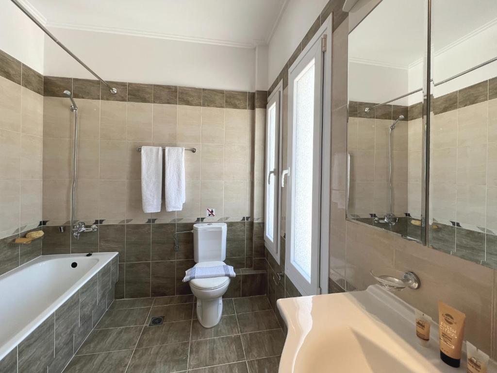 A bathroom at Villa Seagull