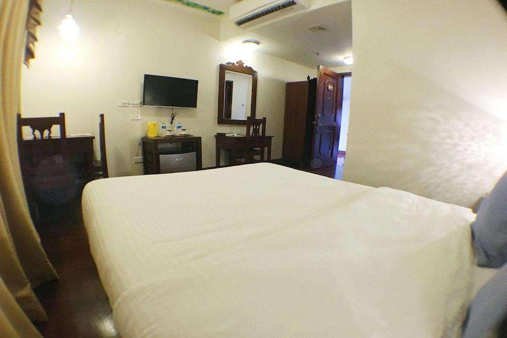TV a/nebo společenská místnost v ubytování NSCC Hotel Vigan