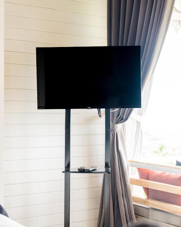 Mambo Hill Resort - 15