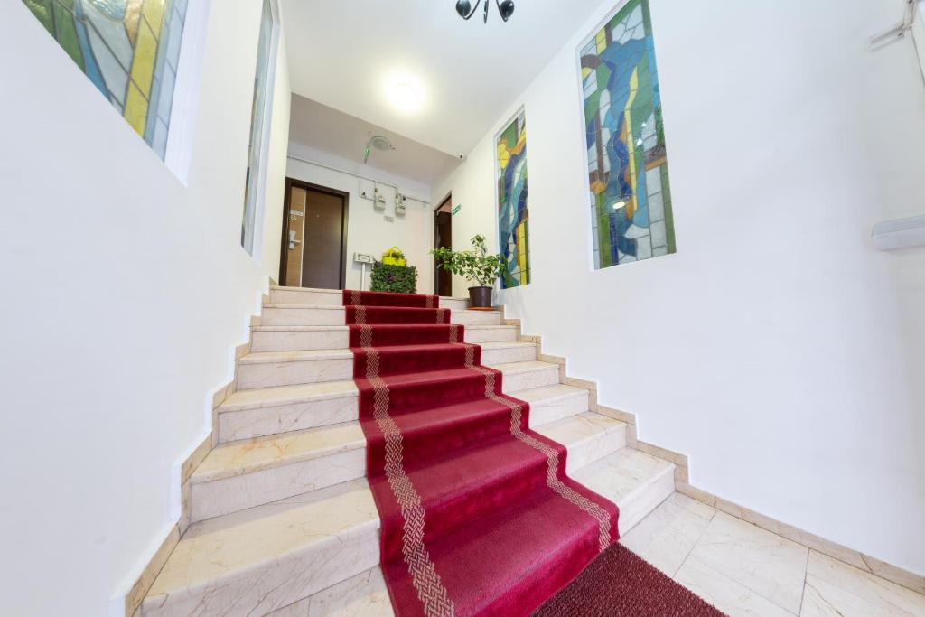 Avenue Parliament Old Town - Avenue Hotels - Resim 4