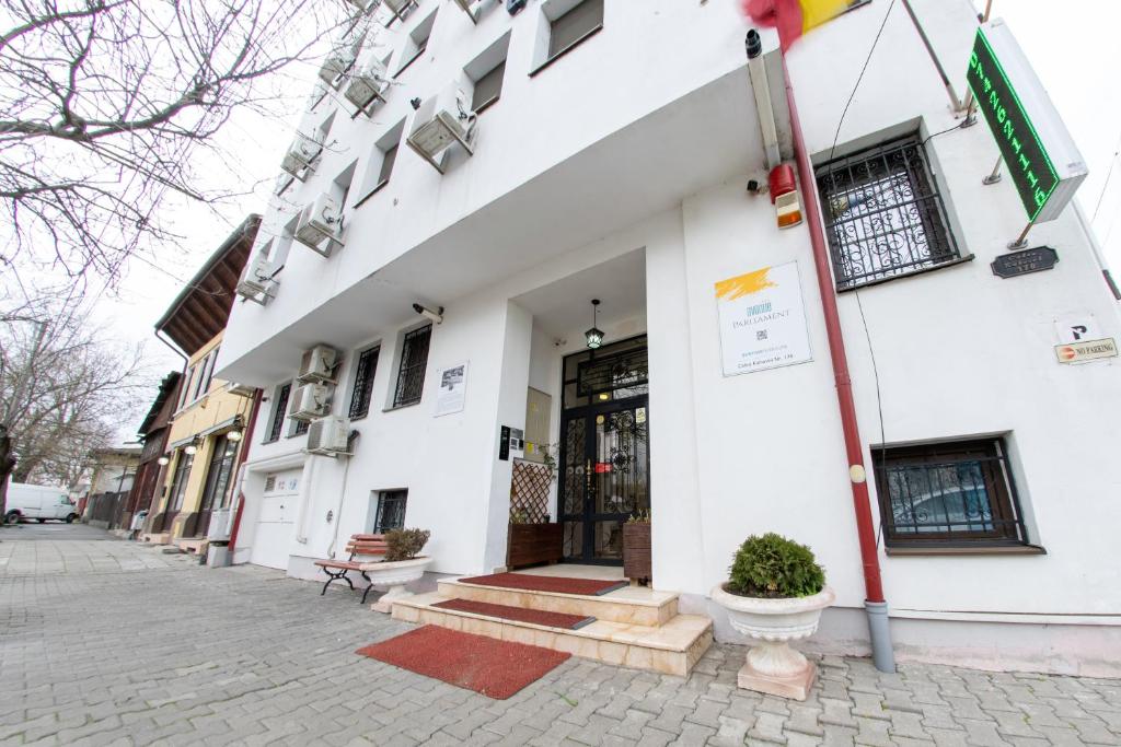 Avenue Parliament Old Town - Avenue Hotels - Resim 5