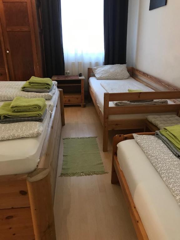 Postel nebo postele na pokoji v ubytování Pension Deinhardt
