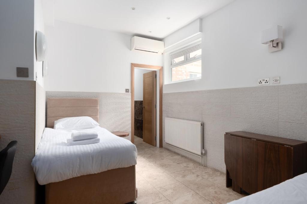 Argyle Apart Hotel - 