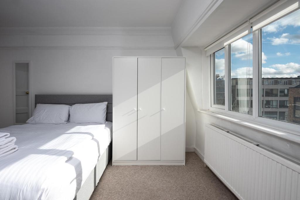 Argyle Apart Hotel - Three-Bedroom Apartment