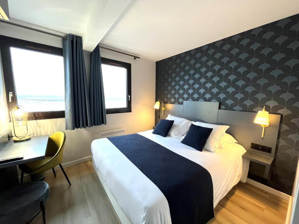 Logis - Hôtel de la Baie de Somme - Double Room With Harbour View