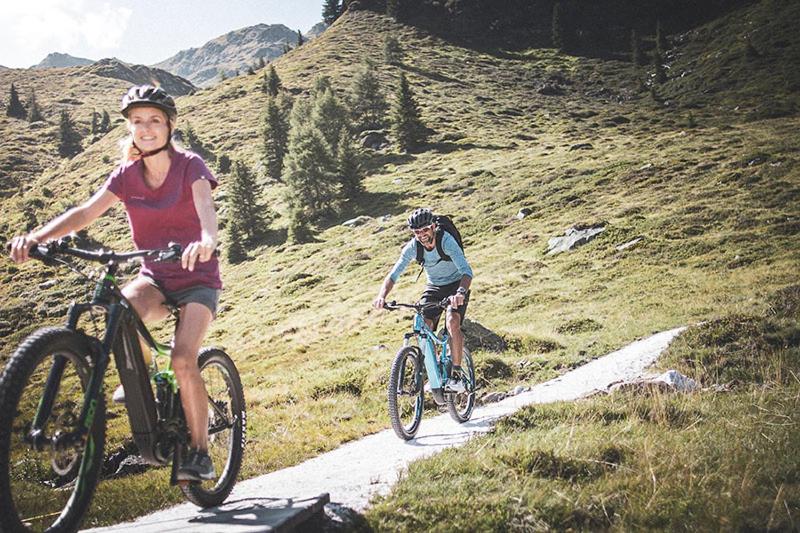Jízda na kole v ubytování Hotel Brenner - Stop & Go nebo okolí
