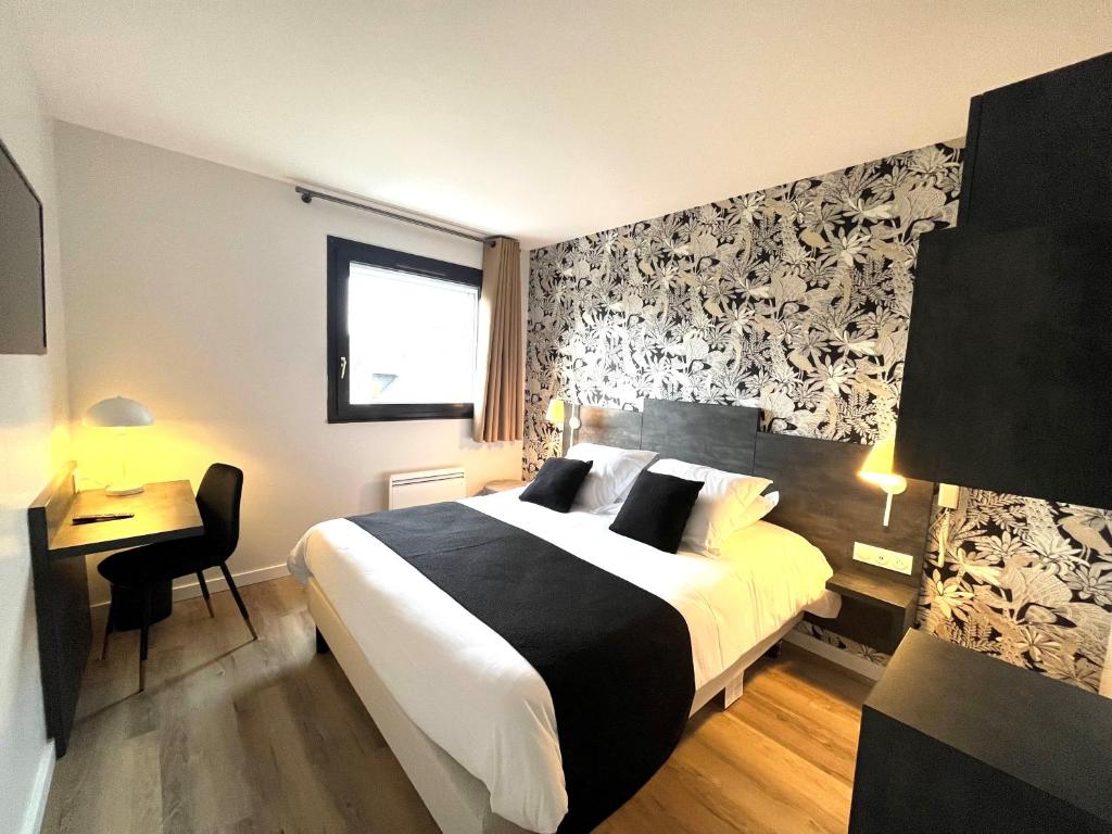 Logis - Hôtel de la Baie de Somme - Double Room With Street View