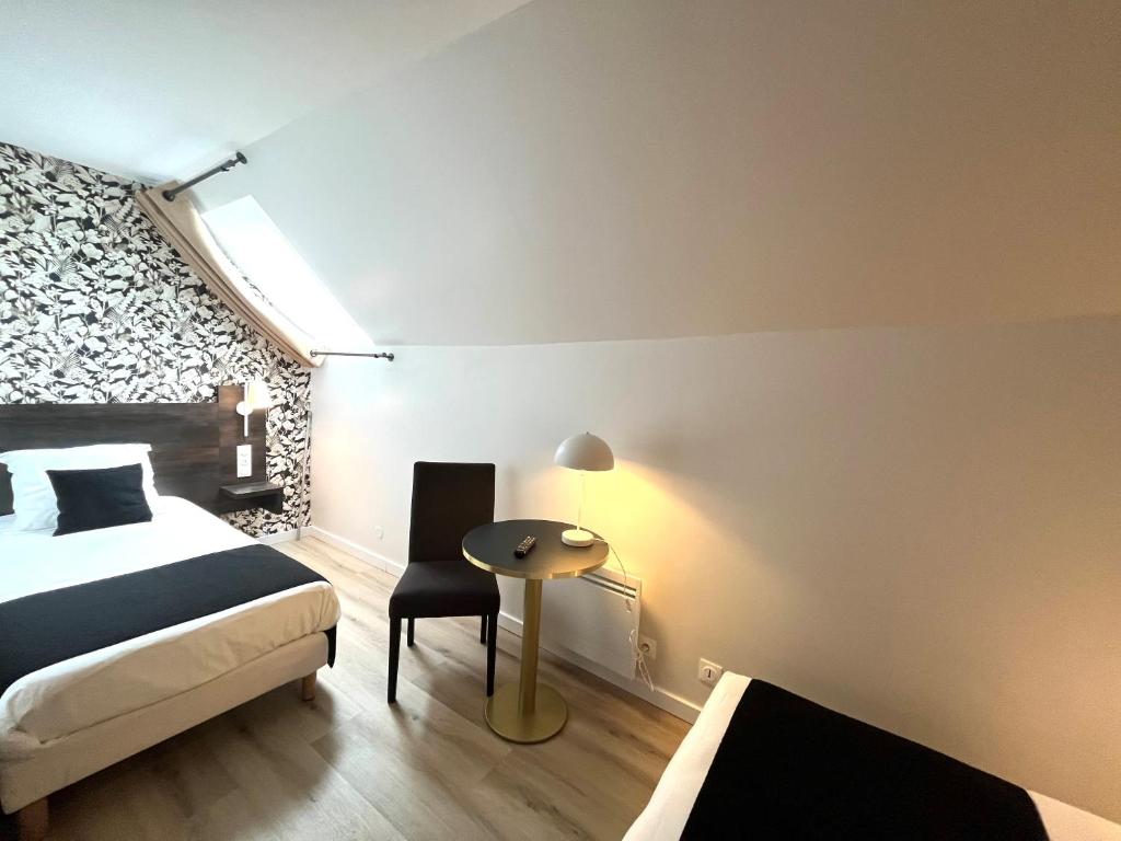 Logis - Hôtel de la Baie de Somme - Triple Room