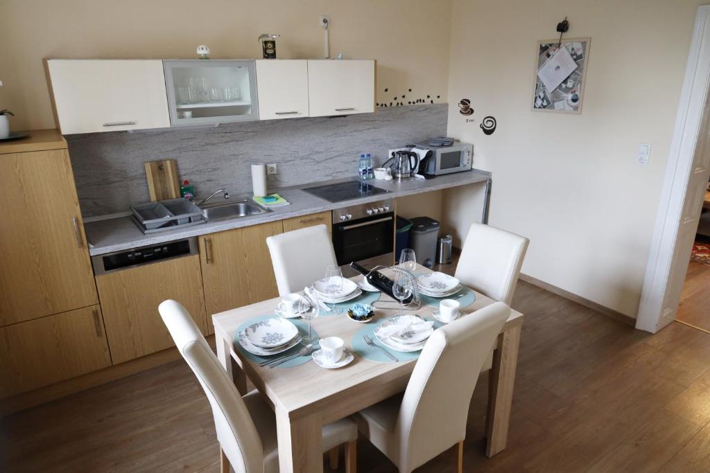 Arena Apartments - 5