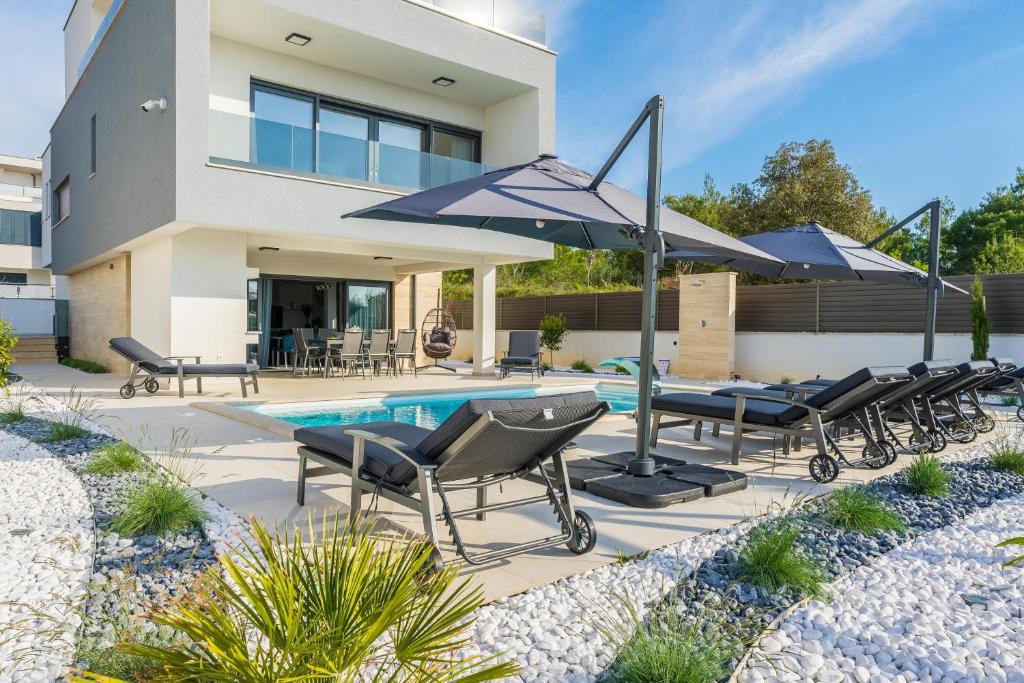 Villa 032 Zaton - Adriatic Luxury Villas