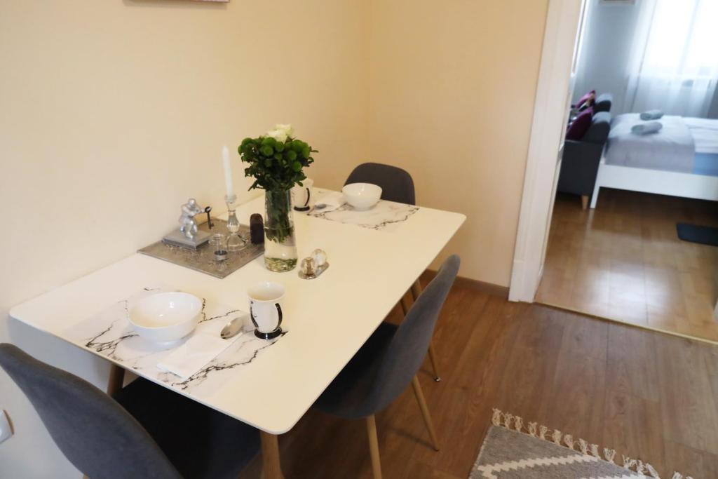 Arena Apartments - 17