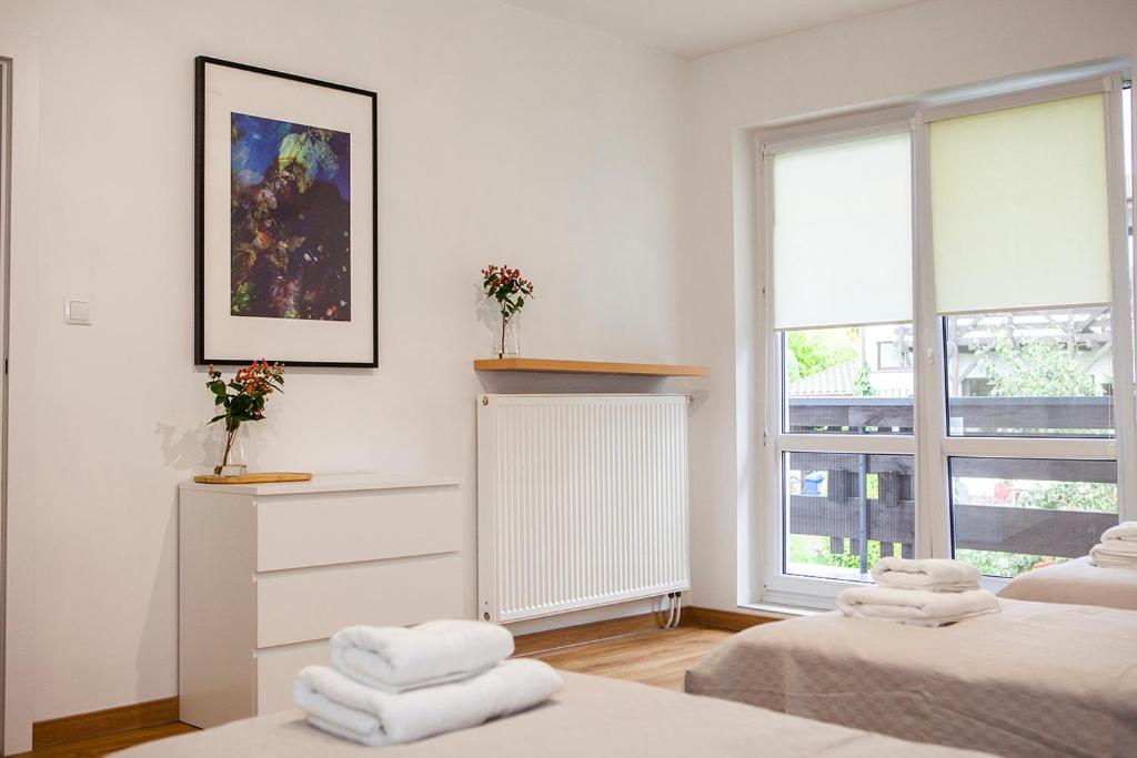 Afbeelding uit fotogalerij van Apartamenty Jeziorna 40 in Charzykowy