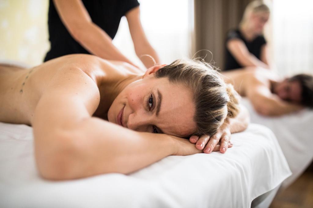 Hosté ubytování Hotel Weisses Kreuz