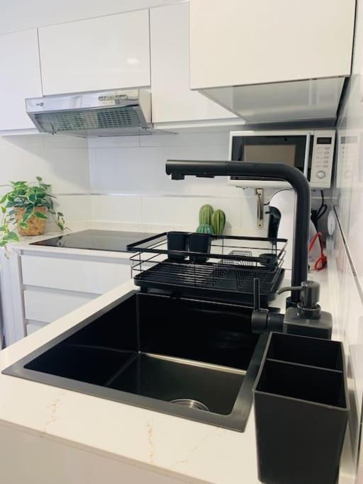 Kuchyň nebo kuchyňský kout v ubytování Loft a orillas del Mar Mediterráneo