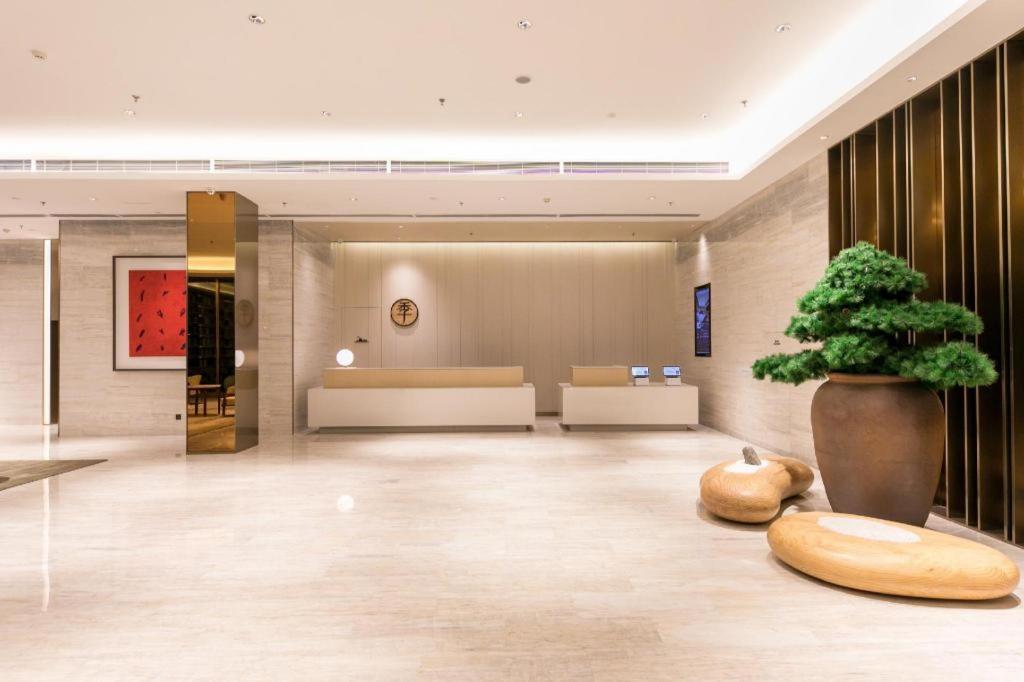 Lobby eller resepsjon på Ji Hotel Dalian North Railway Station