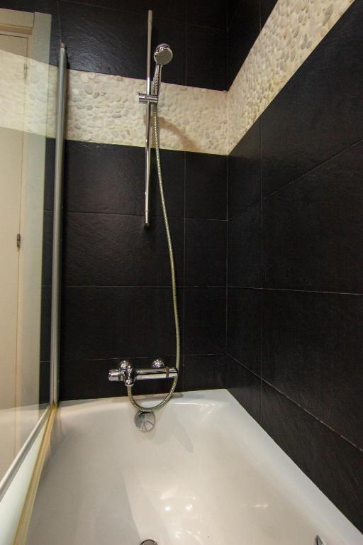 A bathroom at Apartamento amplio y luminoso a 2 min del Centro
