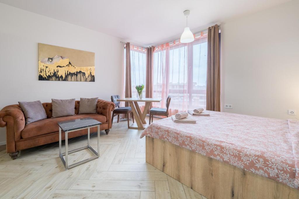 Travel Proud WOW studios for rent - bul Montevideo 25A - B - Studio Standard