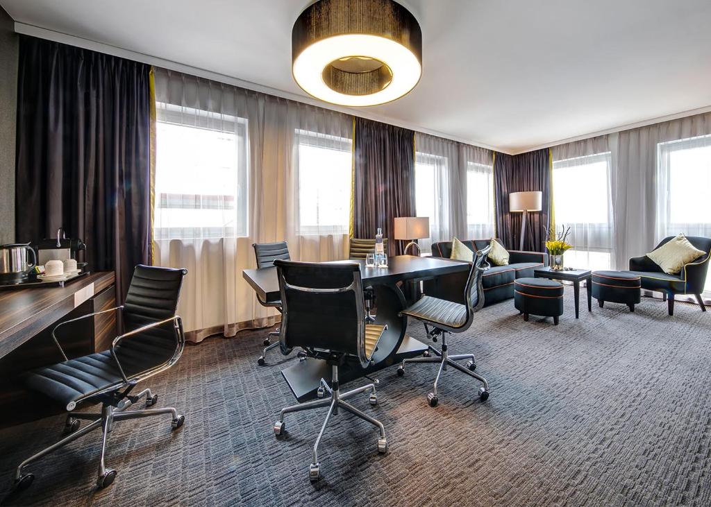 Hotel Beaulac - シティビュー付きのスイート