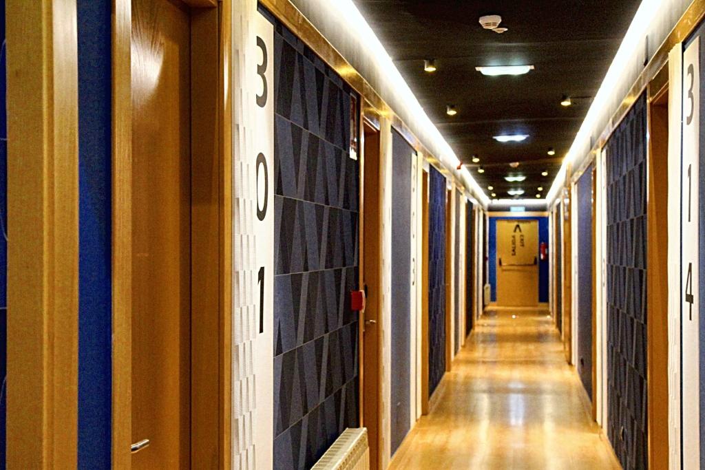 Mola! Hostel Burgos - Bunkbed In Vrouwelijke Slaapzaal