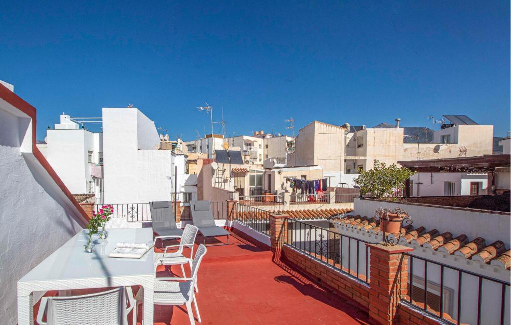 Μπαλκόνι ή βεράντα στο Awesome Apartment In Nerja With Wifi