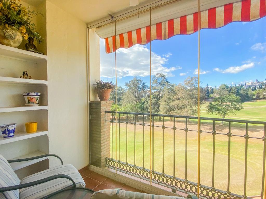 Balkón alebo terasa v ubytovaní Fairway Apartman Mijas Golf 2 - Limonar