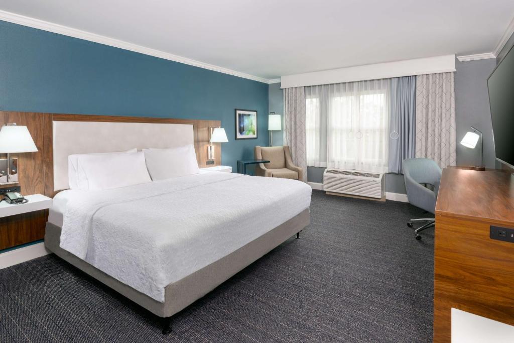 Hampton Inn Savannah Historic District - 