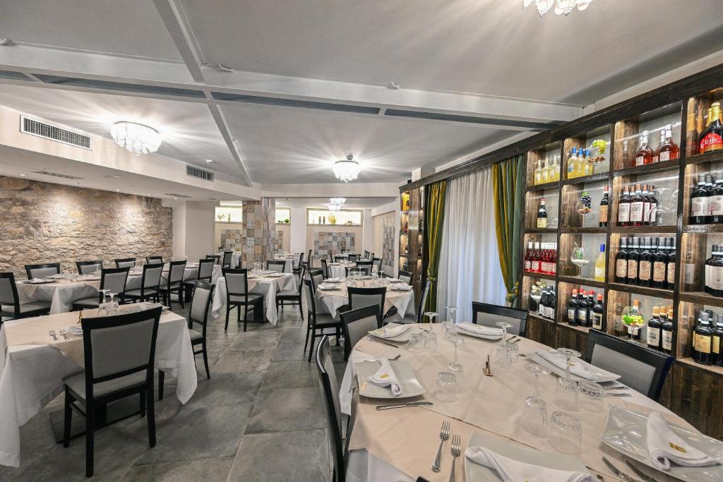 Restaurace v ubytování Hotel Mastrodattia