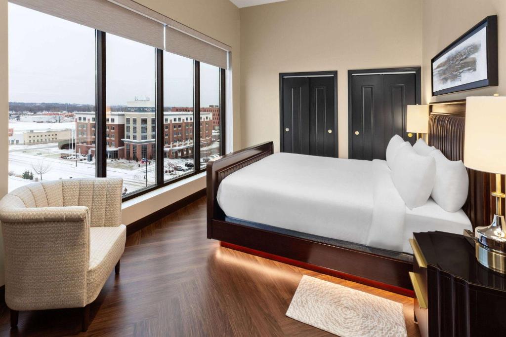 Legacy Hotel, Trademark Collection by Wyndham photo