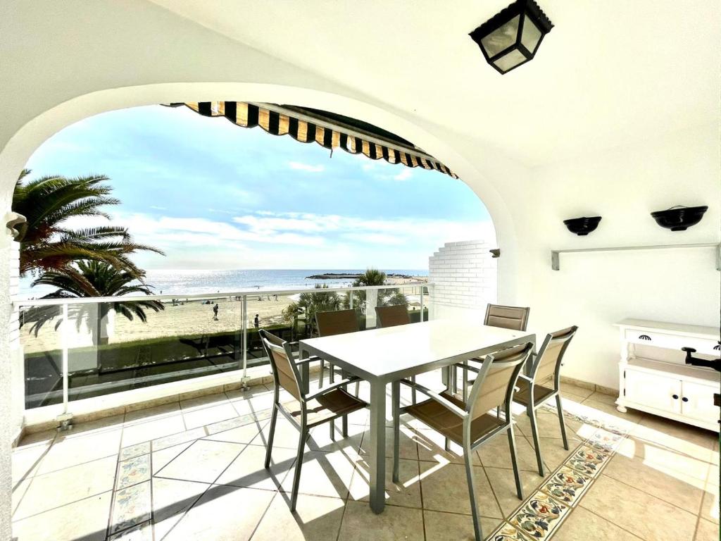 Apartment 3A, sea view and WiFi