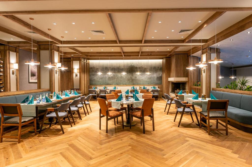 Posezení v ubytování Four Points by Sheraton Bansko