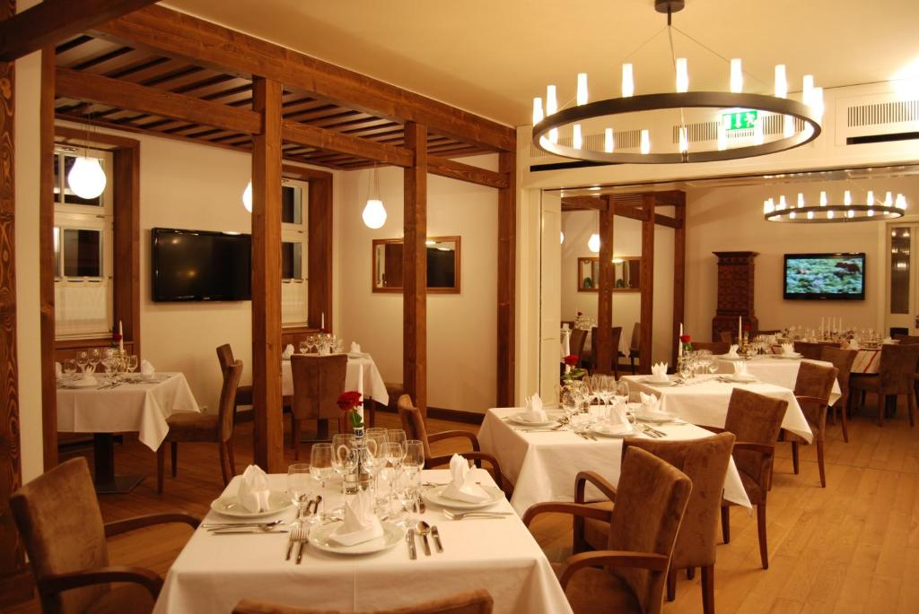 Restaurace v ubytování Hotel Pacsirta