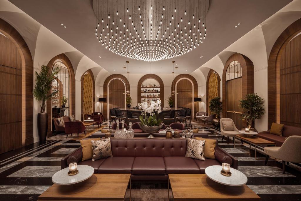 InterContinental Rome Ambasciatori Palace by IHG - Resim 11