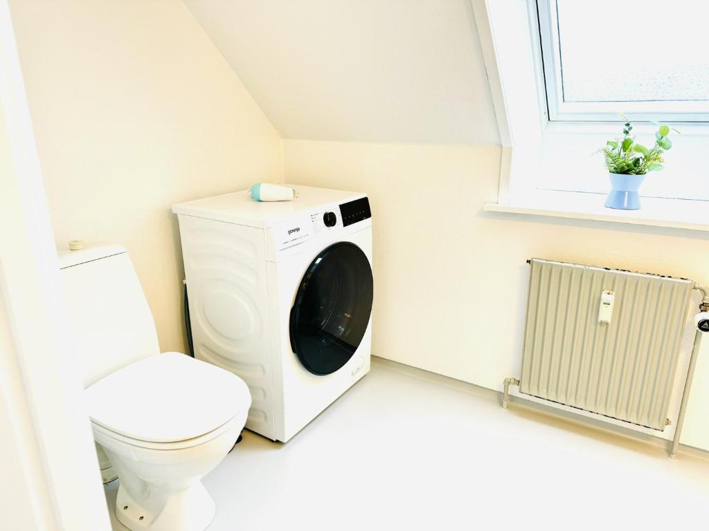 Fotografie z fotogalerie ubytování aday - Stylish Central Apartment in Hjorring v destinaci Hjorring