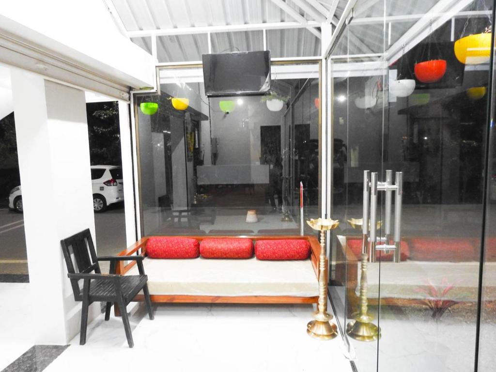 Posezení v ubytování Hotel Sai Sneha