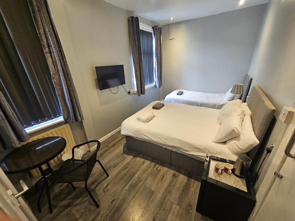 Tamarind Cove & Barrons Hotel - Resim 17