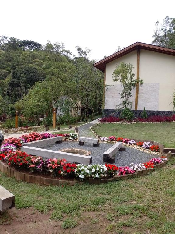 CHALÉS LUAR DO PICO