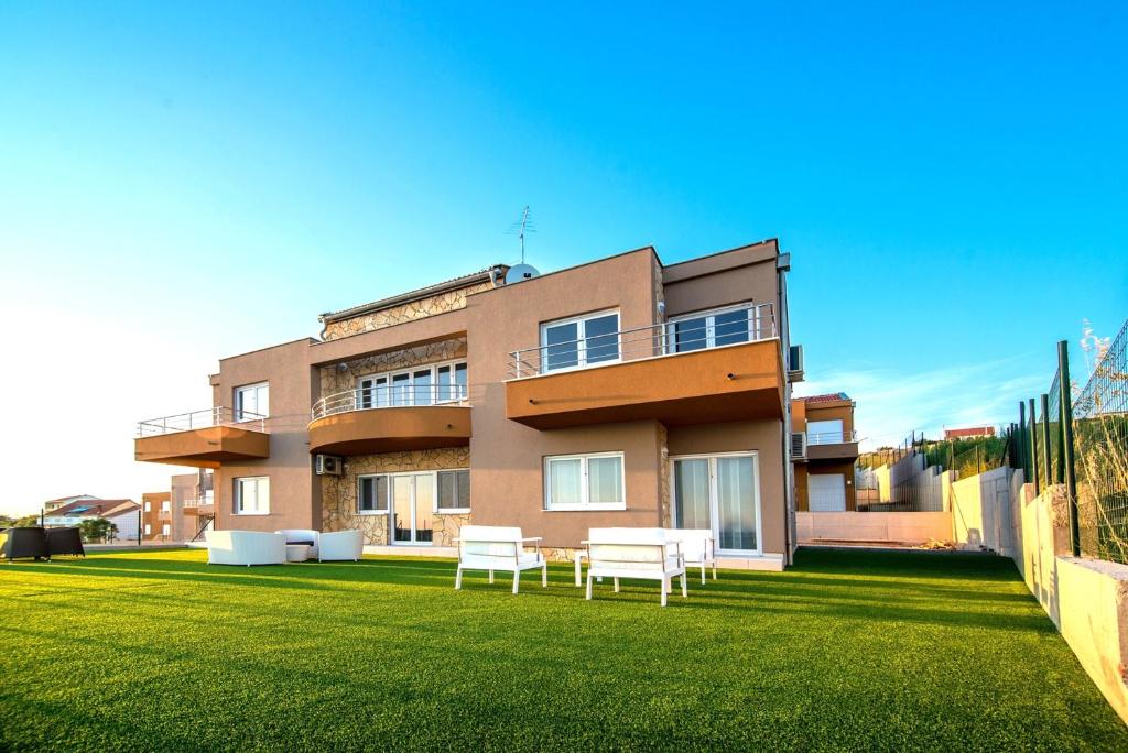 Budova, kde se apartmán nachází