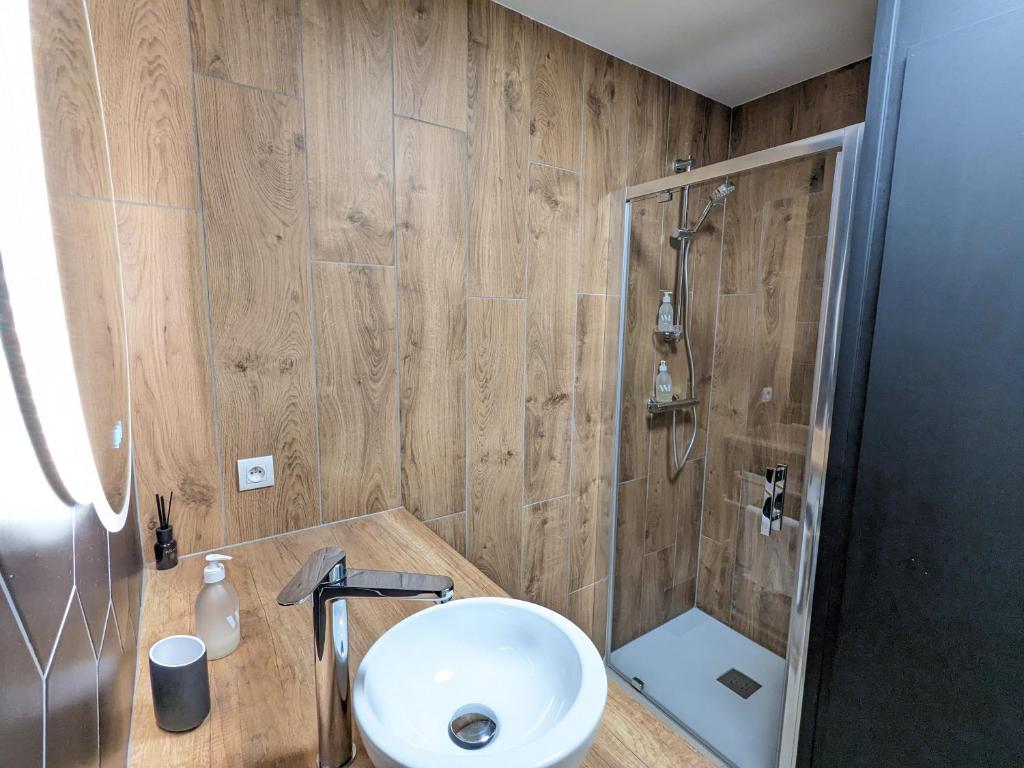 Appartement Place de la Cath' avec Parking – photo 13