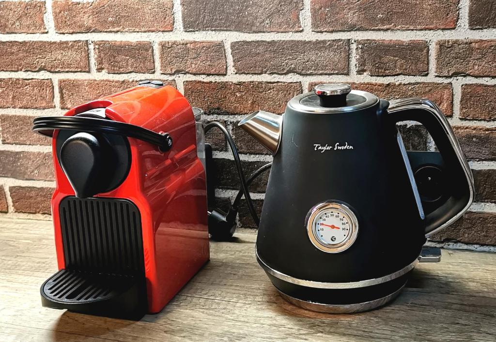 Le Vieux Tacot avec garage - 13