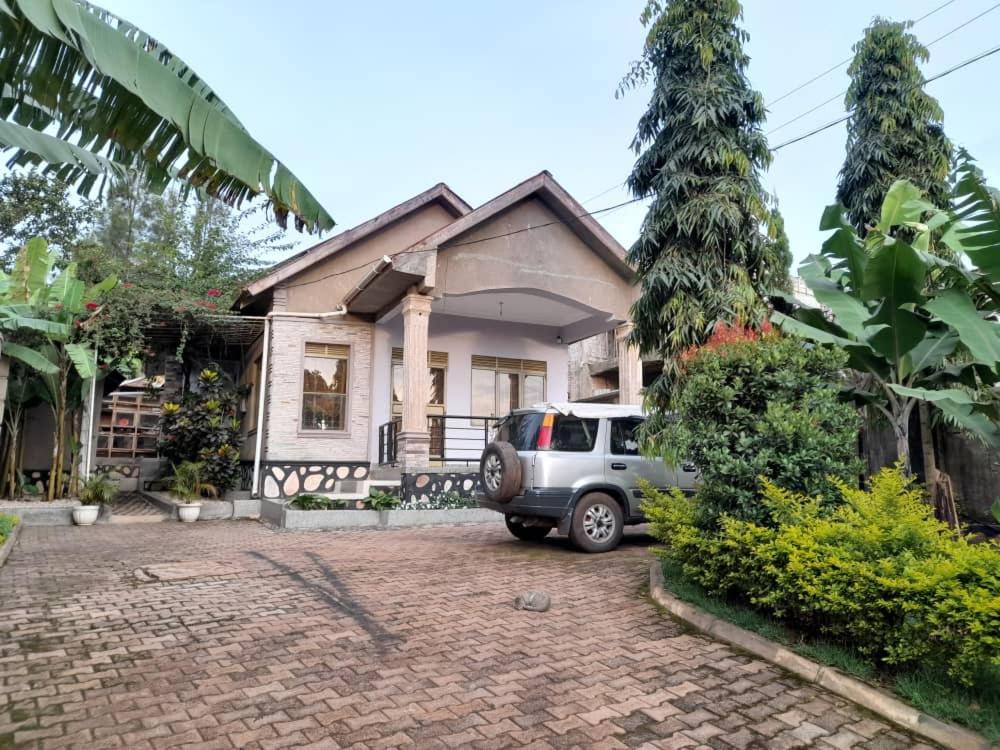 Gallery image of Lavender Bed And Breakfast in Kampala