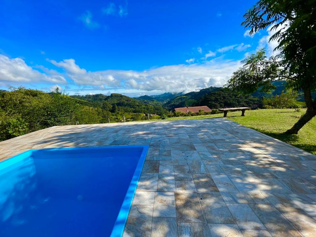 Fotografie z fotogalerie ubytování piscina nas montanhas de Gonçalves v destinaci Gonçalves